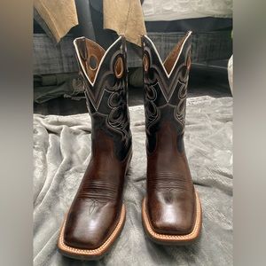 Ariat Mens boots size 12